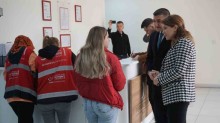 Edirne’deki yabancı öğrencilerden depremzedelere kan desteği
